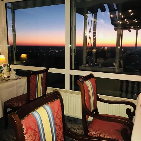 Panorama Und Restaurant Schlossberg 4* آلتسناو اين اونترفرانكن